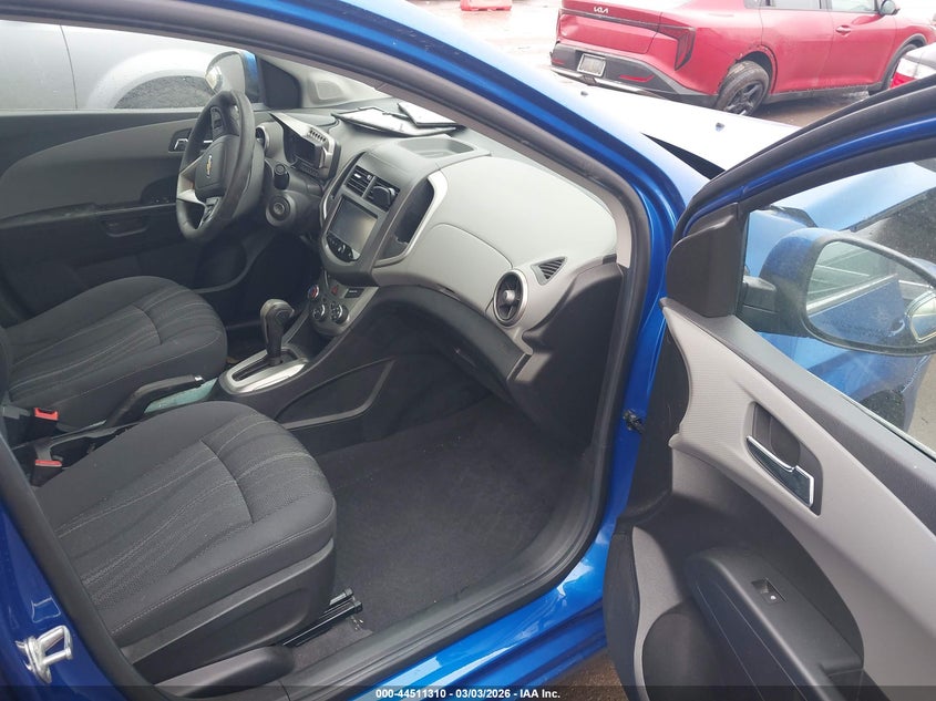 2016 Chevrolet Sonic Lt Auto