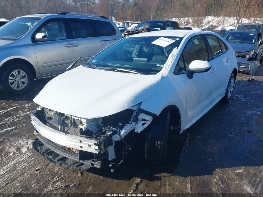 2026 Toyota Corolla Le 5YFB4MDE7TP381902 photo 1