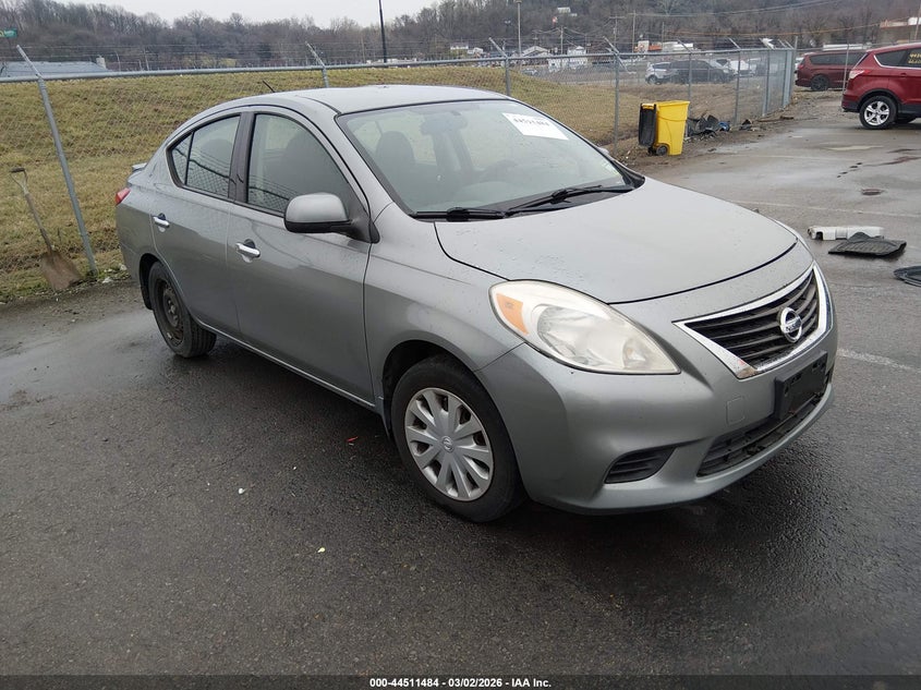 2014 Nissan Versa 1.6 Sv