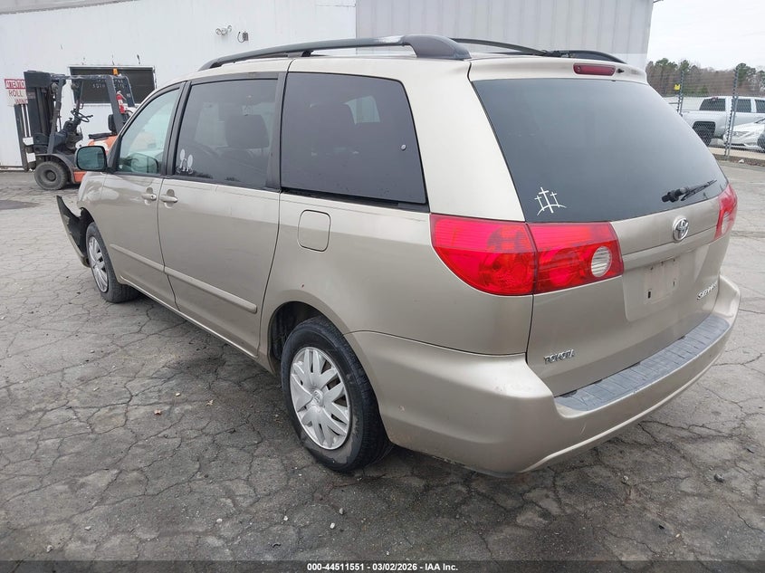 2006 Toyota Sienna Le