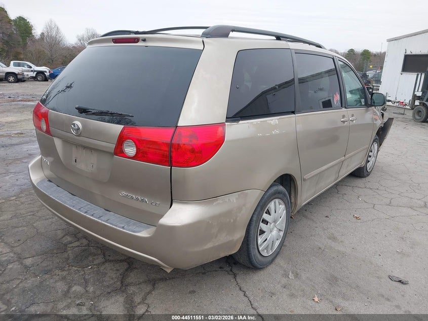 2006 Toyota Sienna Le