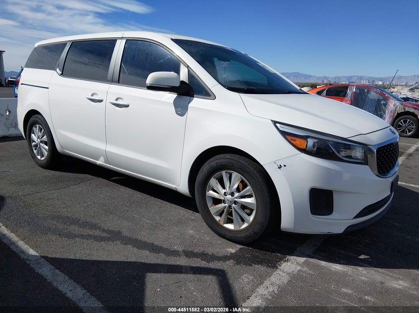 2015 Kia Sedona L