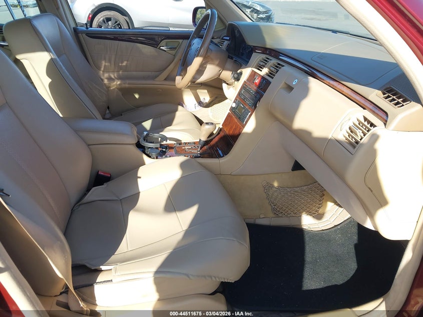 2000 Mercedes-Benz E 320