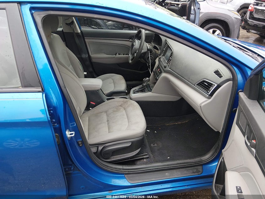 AtlanticExpress - Hyundai Elantra