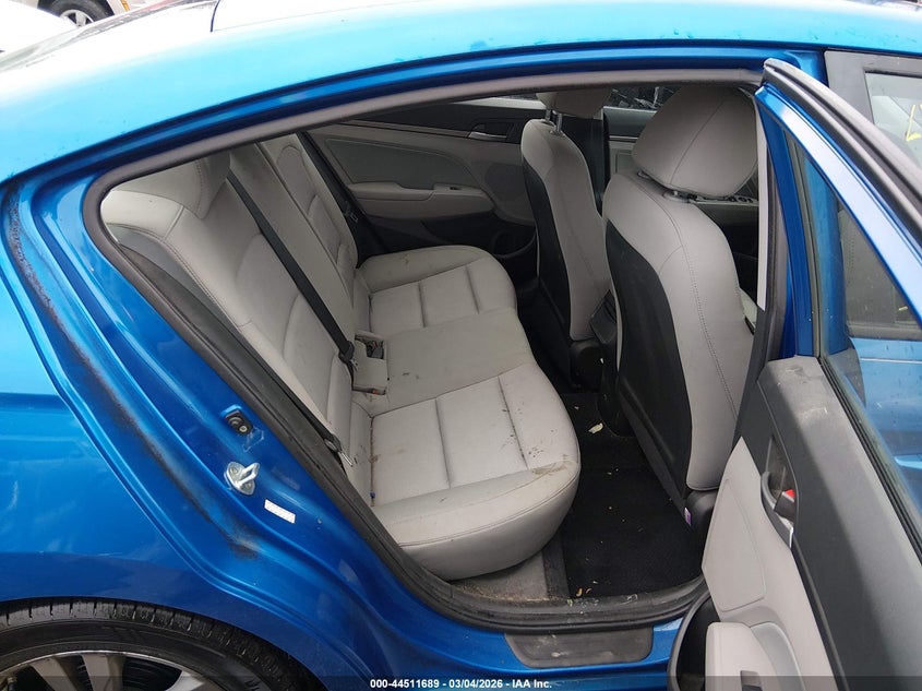 AtlanticExpress - Hyundai Elantra