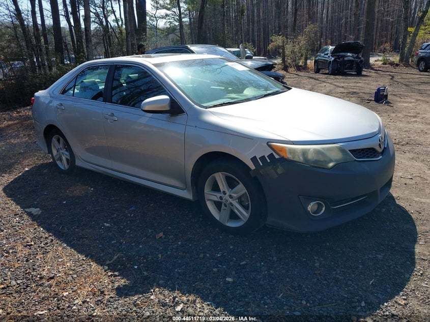 4T1BF1FK1CU132554 2012 Toyota Camry Se auction photo 1