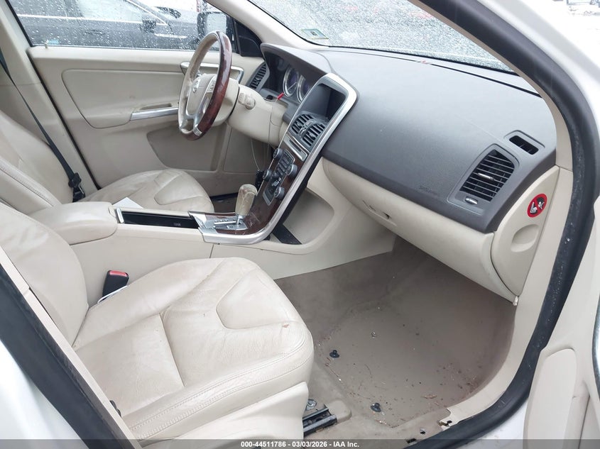 2012 Volvo Xc60 3.2/3.2 Platinum/3.2 Premier/3.2 Premier Plus