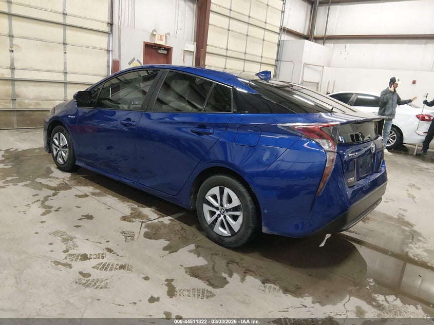 2016 Toyota Prius Three