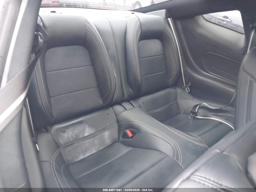 2025 FORD MUSTANG auction photo 8