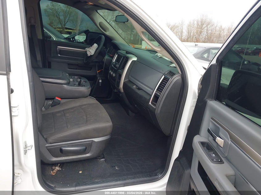 2020 Ram 1500 Classic Warlock 4X4 5'7 Box