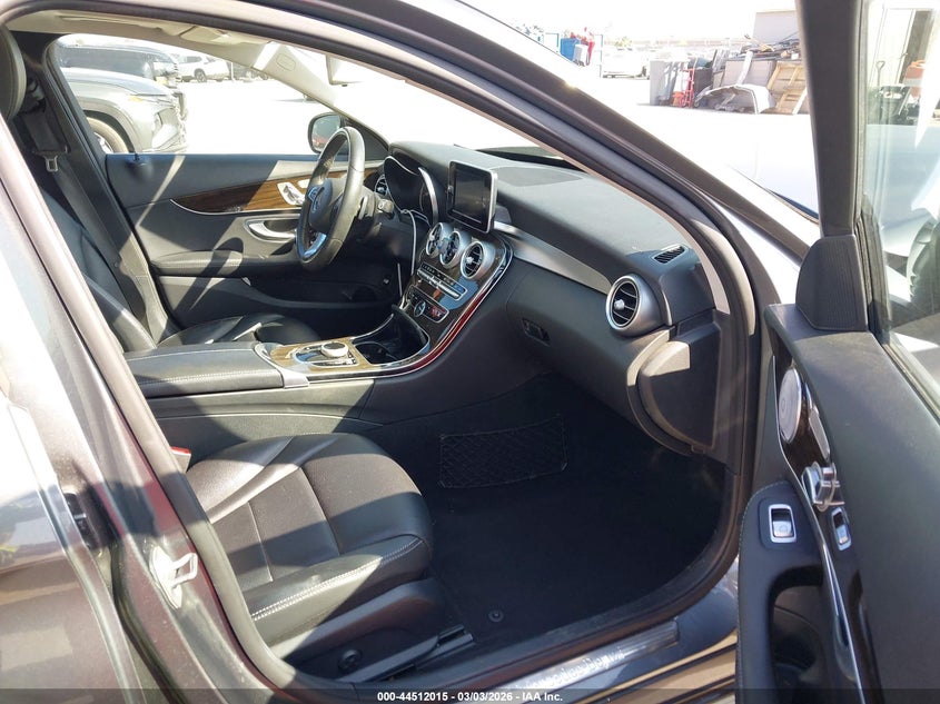 2017 Mercedes-Benz C 300