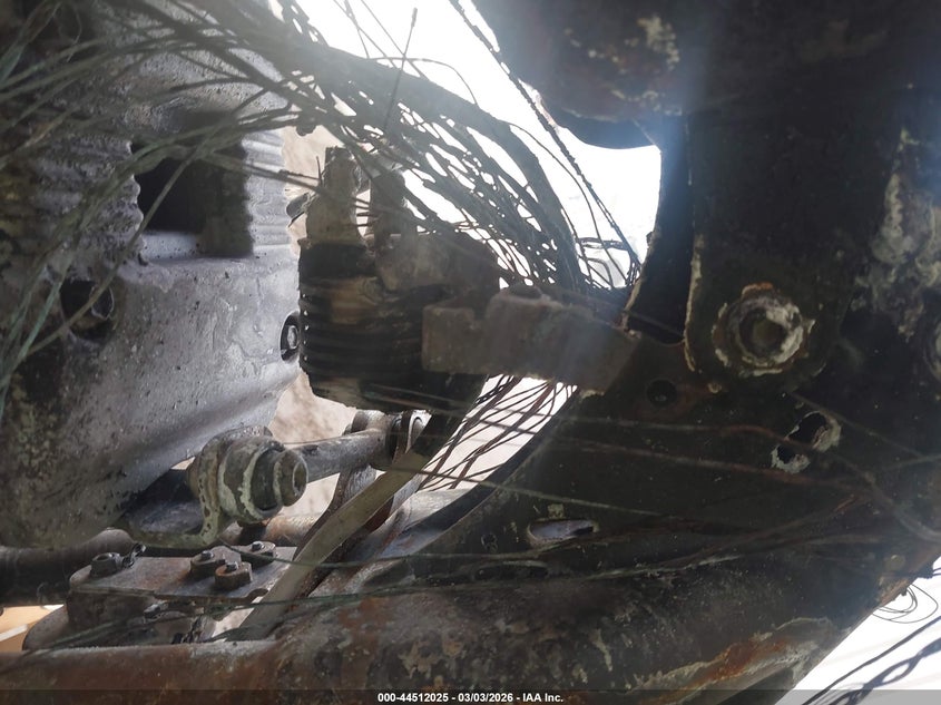 2022 Harley-Davidson Xl883 N VIN: 1HD4LE211NB414524 Lot: 44512025