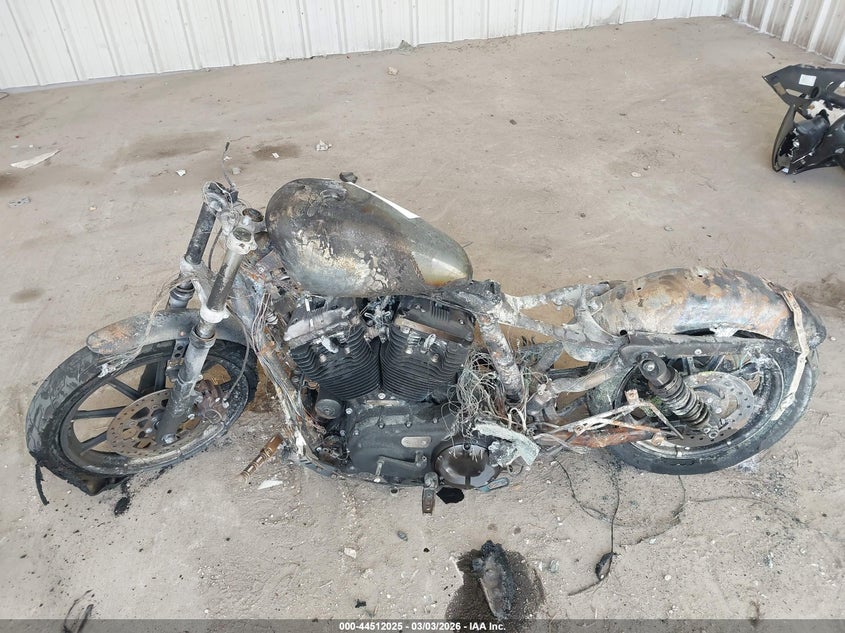 2022 Harley-Davidson Xl883 N VIN: 1HD4LE211NB414524 Lot: 44512025