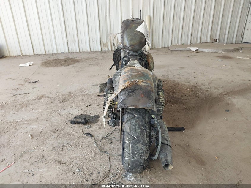 2022 Harley-Davidson Xl883 N VIN: 1HD4LE211NB414524 Lot: 44512025