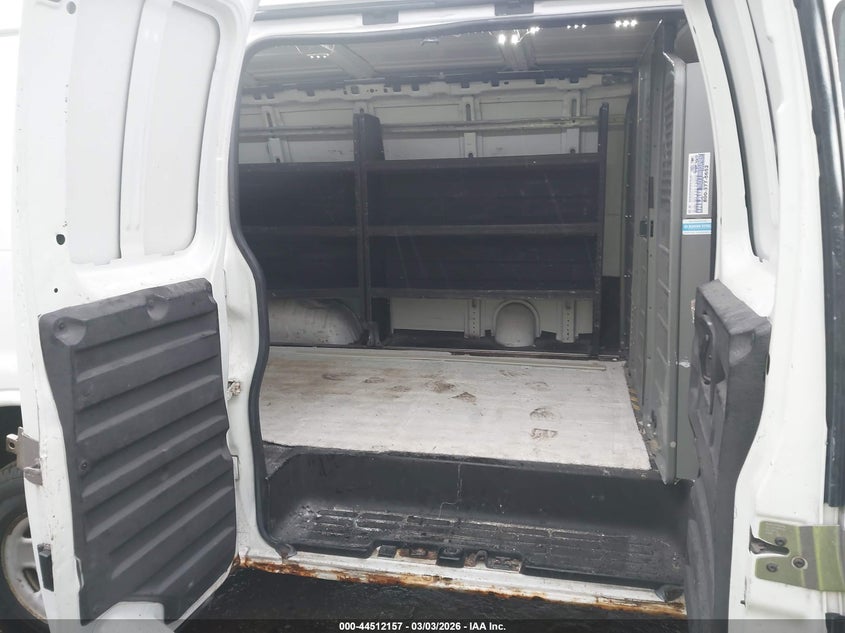 2012 Chevrolet Express 4.8 2500 Work Van white Lot 111044512157 Vin 1GCWGFCA7C1167709