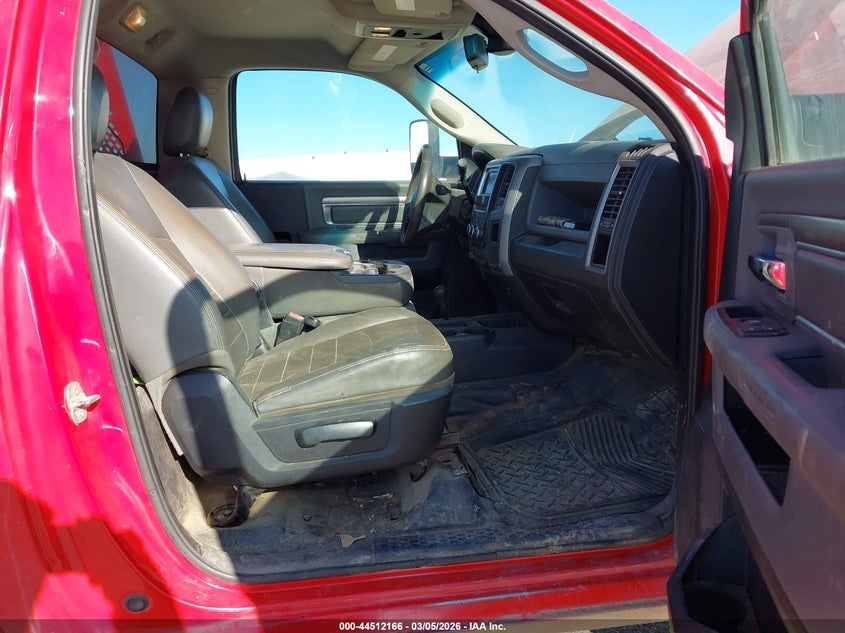 2015 Ram 5500 Chassis Tradesman/Slt VIN: 3C7WRNBL5FG611864 Lot: 44512166