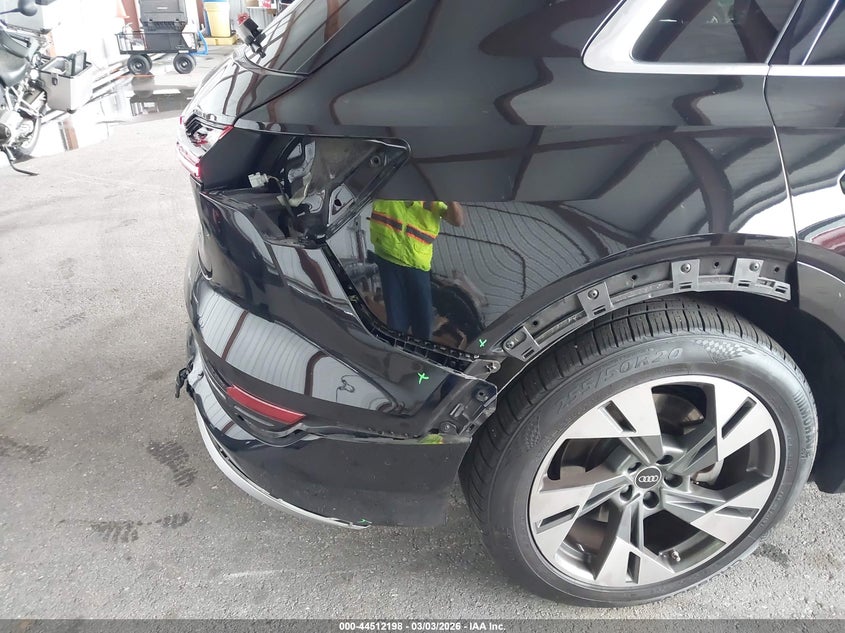 2022 Audi E-Tron Premium Plus Quattro VIN: WA1LAAGE6NB025394 Lot: 44512198
