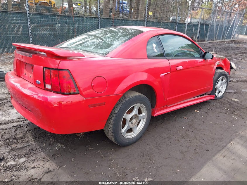 2004 Ford Mustang
