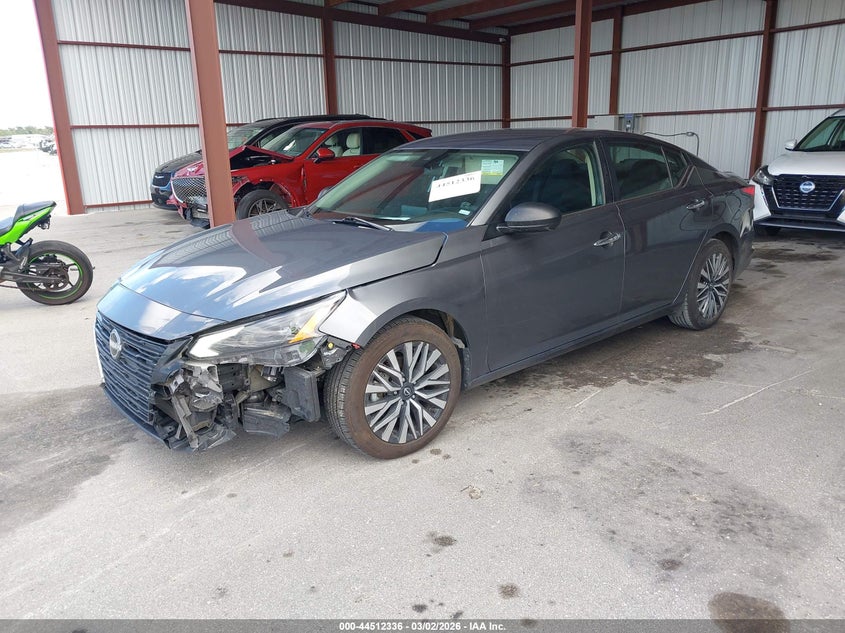 2024 Nissan Altima Sv Fwd