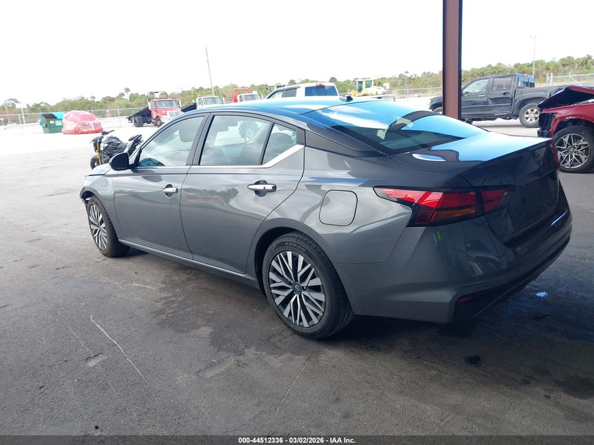 2024 Nissan Altima Sv Fwd