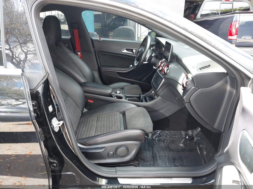 2016 Mercedes-Benz Cla 250