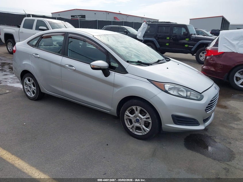 Vin: 3fadp4bj6gm207547, lot: 45009248, ford fiesta se 2016 img_1