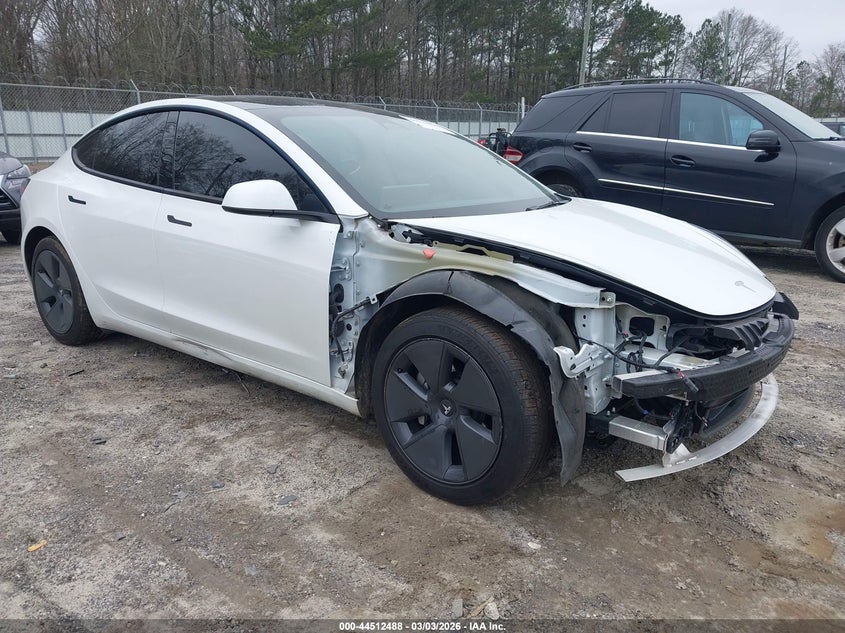 2022 Tesla Model 3 Long Range Dual Motor All-Wheel Drive