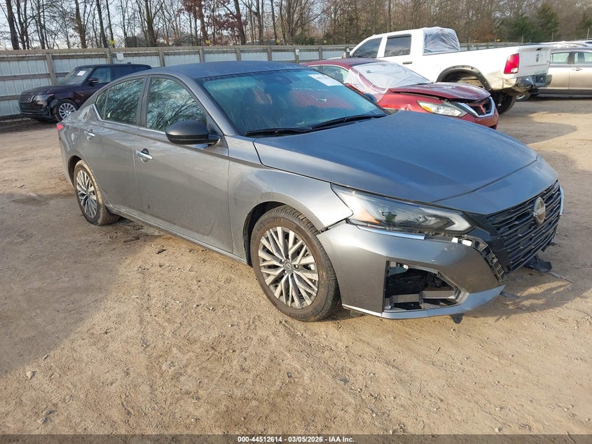 2024 Nissan Altima Sv Fwd