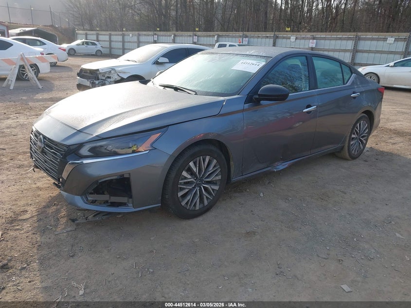 2024 Nissan Altima Sv Fwd