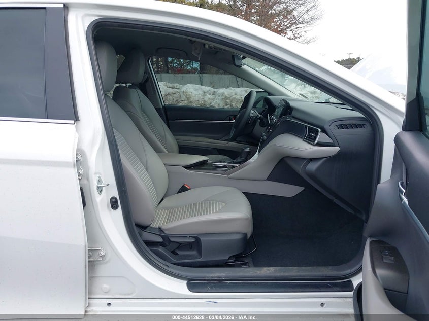 2022 Toyota Camry Se Hybrid