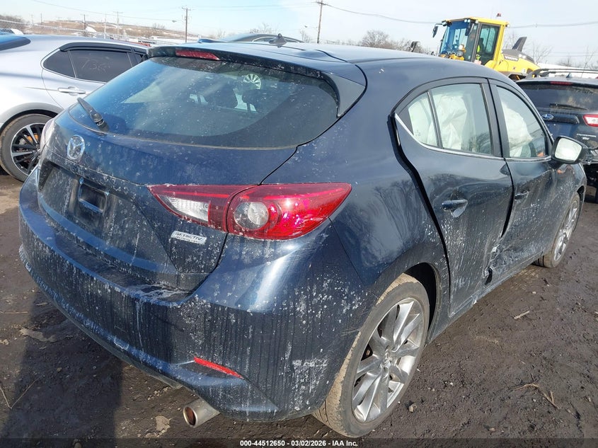 2018 Mazda Mazda3 Touring