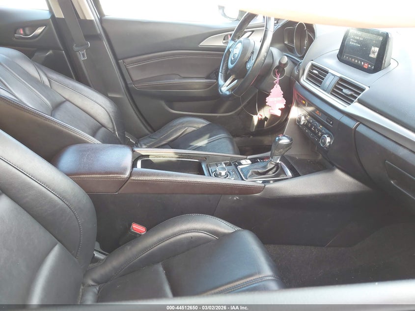 2018 Mazda Mazda3 Touring