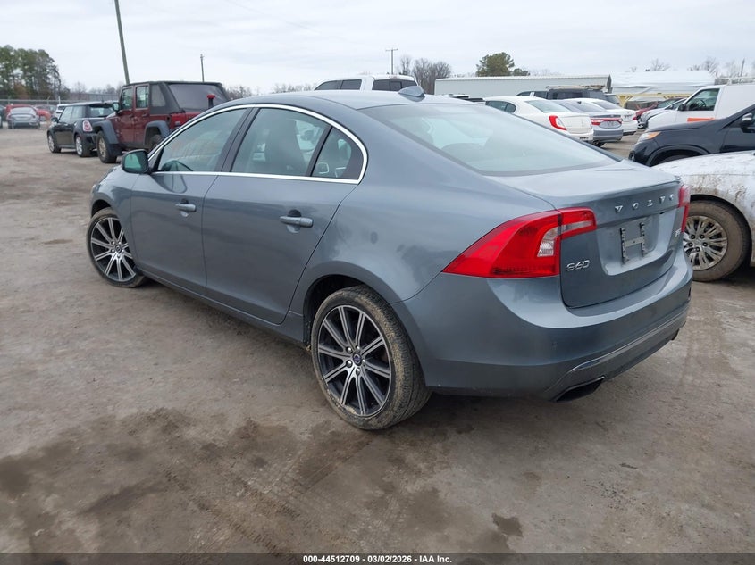 2016 Volvo S60 Inscription T5 Platinum