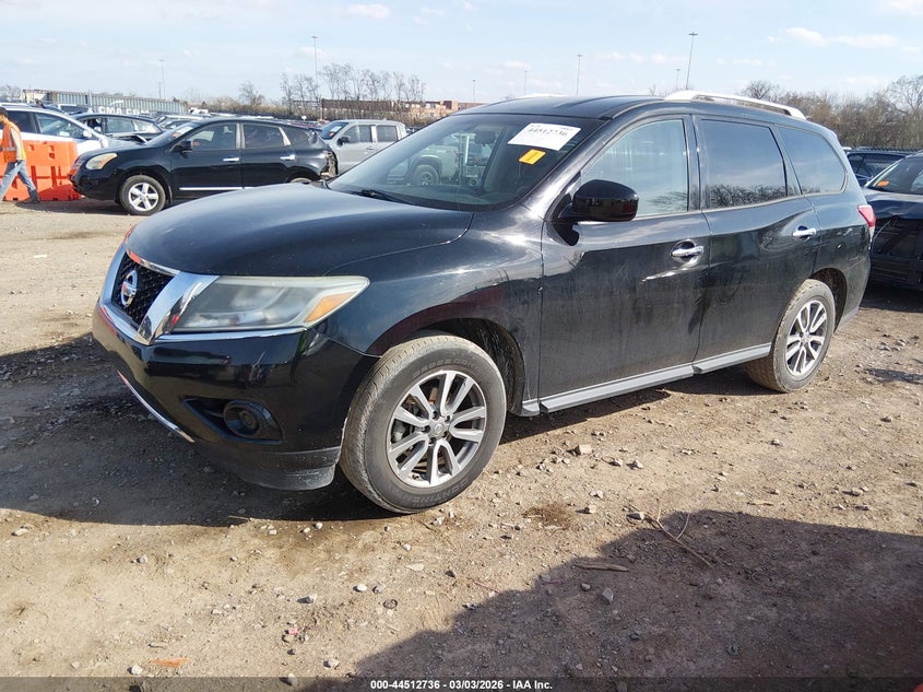 2013 Nissan Pathfinder Sv