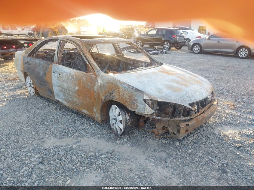 2003 TOYOTA CAMRY XLE V6