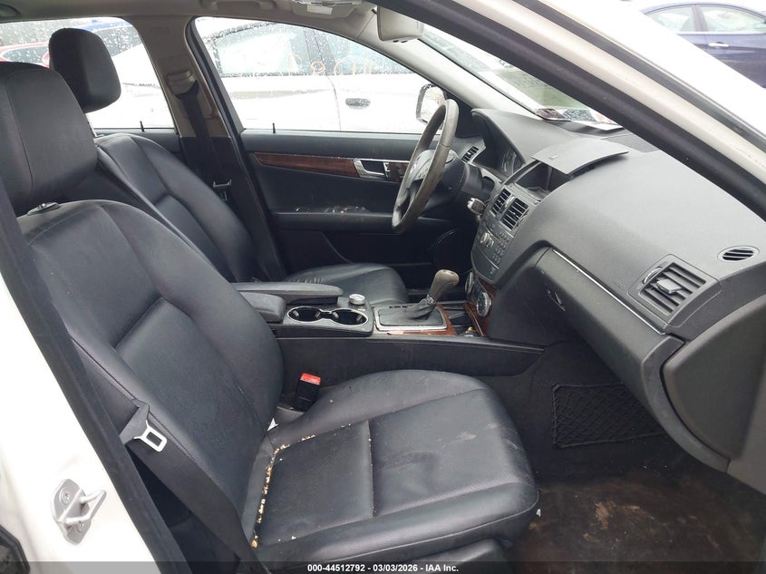 2009 Mercedes-Benz C 300 Luxury 4Matic/Sport 4Matic