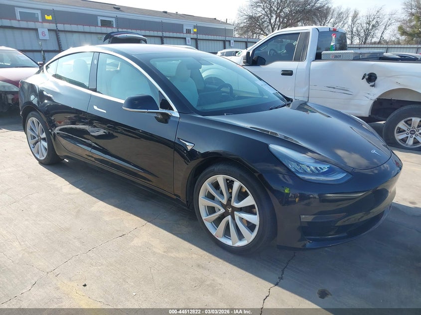 2018 Tesla Model 3 Long Range/Performance