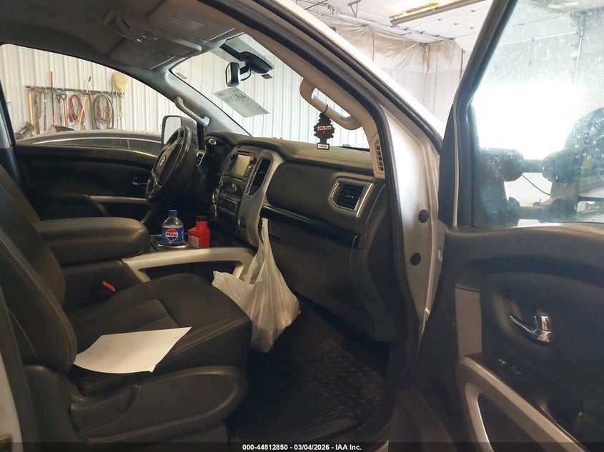 NISSAN TITAN XD 2017 VIN 1N6BA1F41HN565830