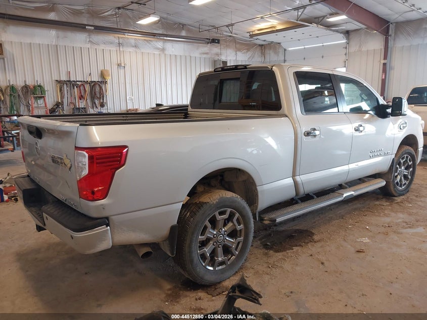 2017 NISSAN TITAN XD auction photo 4