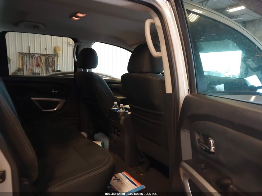 2017 NISSAN TITAN XD auction photo 8