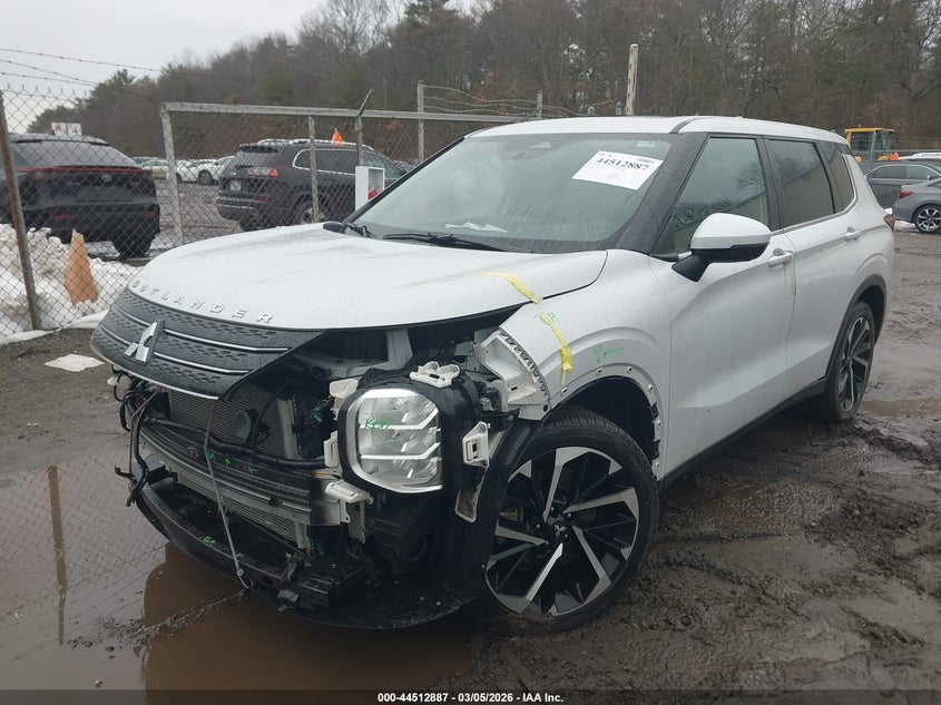 Vin: ja4j4va8xrz030118, lot: 45009648, mitsubishi outlander se 2.5 s-awc 20242
