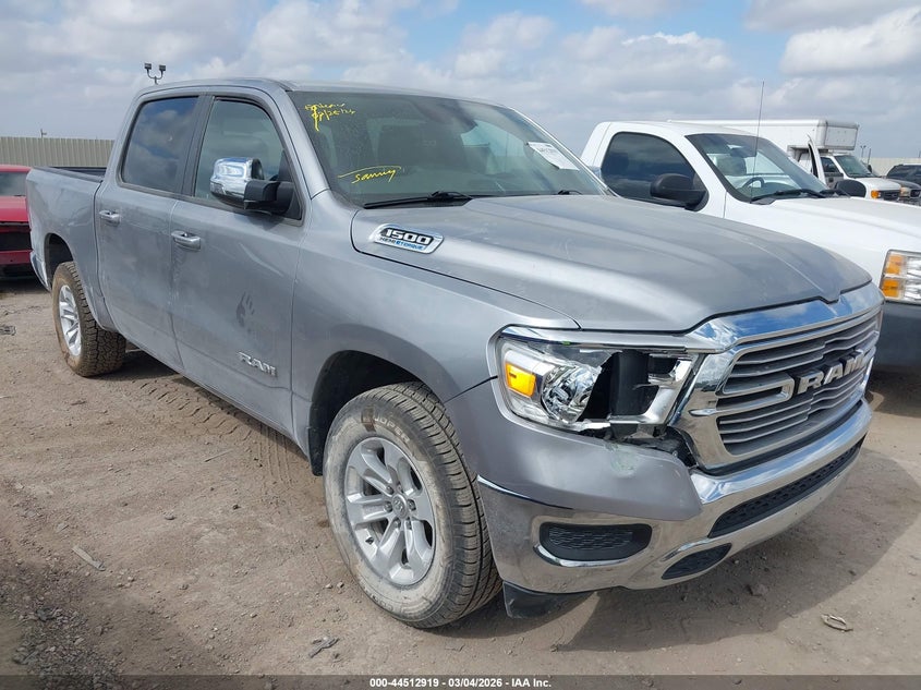 2024 Ram 1500 Laramie 4X2 5'7 Box
