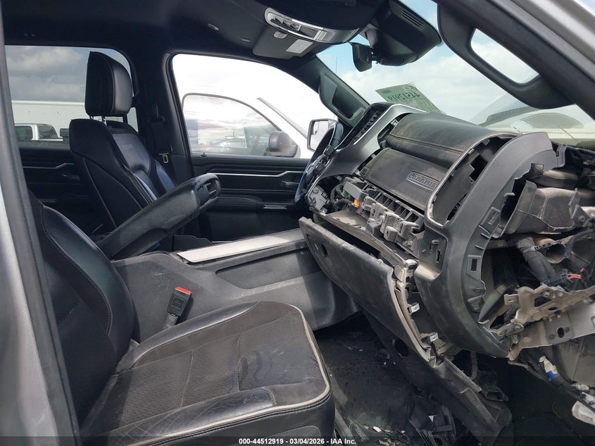 2024 Ram 1500 Laramie 4X2 5'7 Box