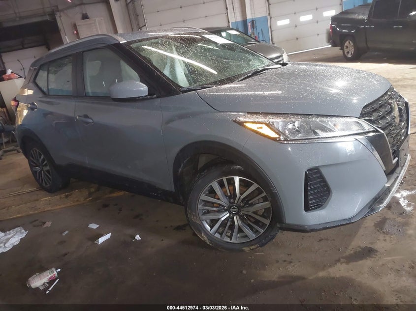 2021 Nissan Kicks Sv Xtronic Cvt