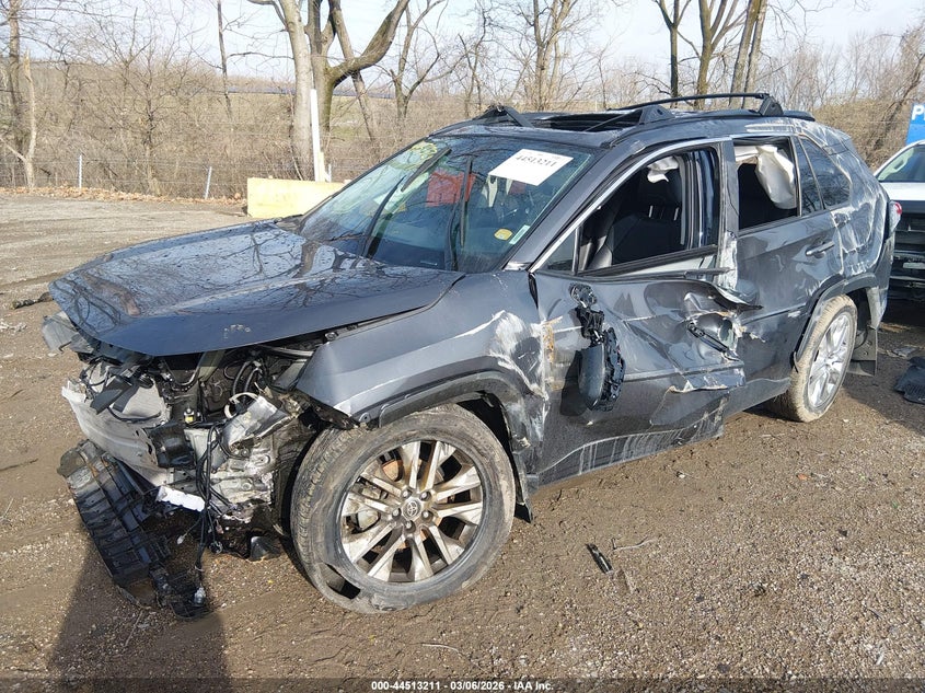 2025 Toyota Rav4 Xle Premium