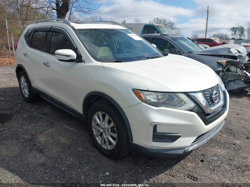 2017 Nissan Rogue Sv