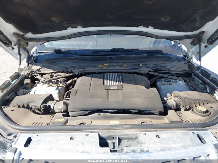 2016 Land Rover Range Rover 3.0L V6 Supercharged Hse VIN: SALGS2PF0GA310483 Lot: 44513356