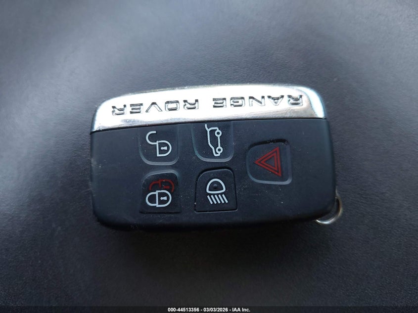 2016 Land Rover Range Rover 3.0L V6 Supercharged Hse VIN: SALGS2PF0GA310483 Lot: 44513356