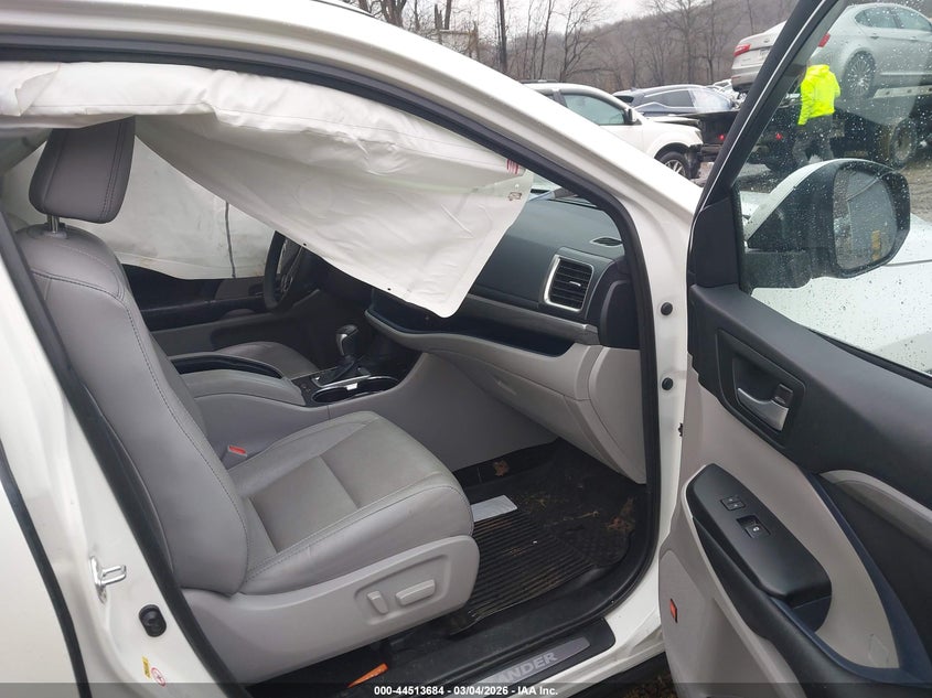 2017 Toyota Highlander Limited