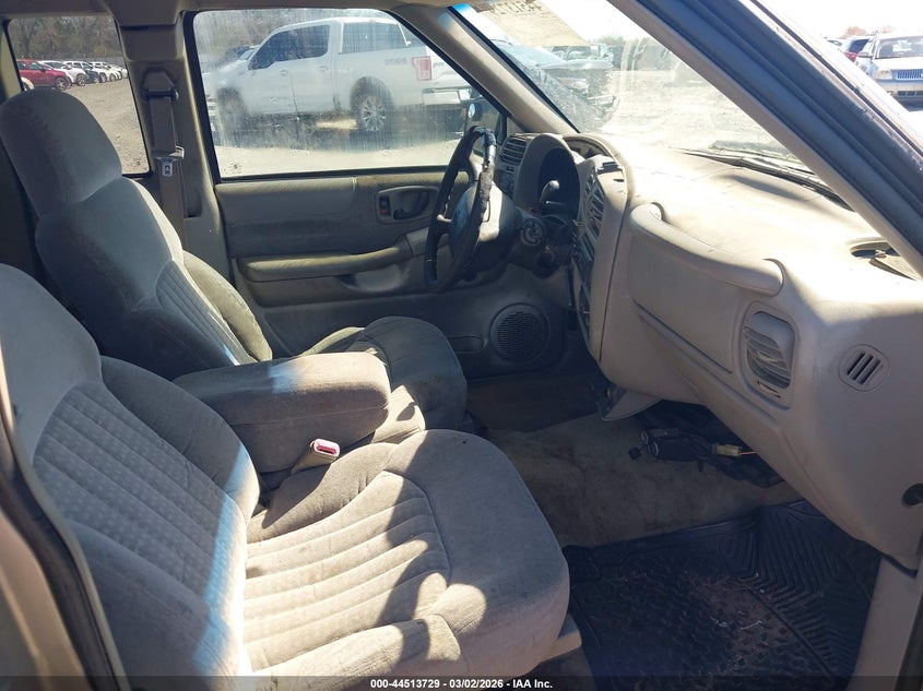 2000 Chevrolet S-10 Ls